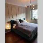 Geschmackvolles Appartement Mitten In Duesseldorf